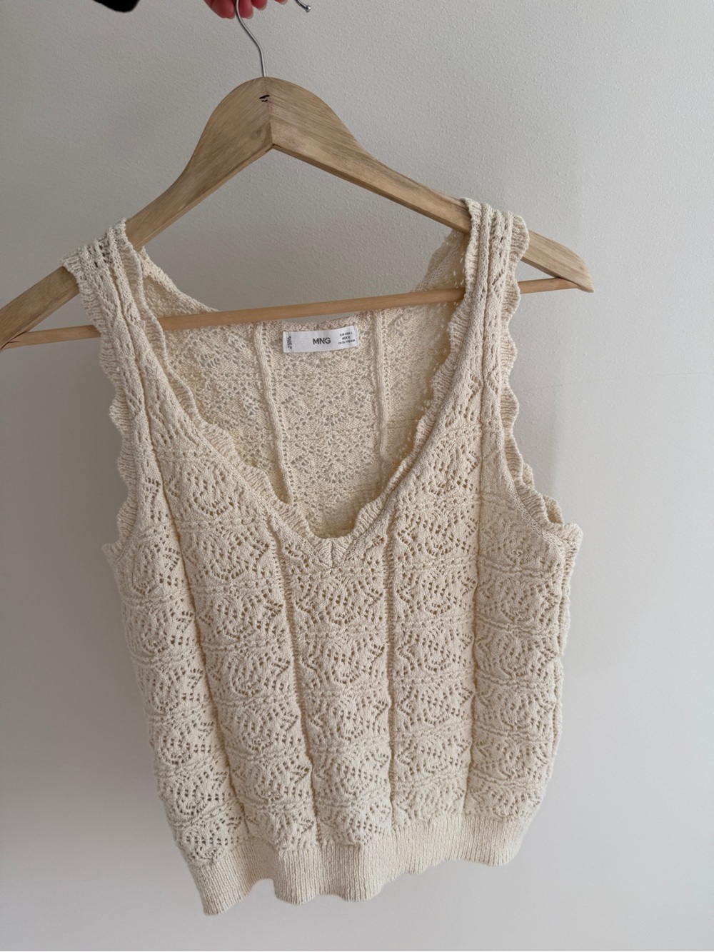 Mango Cream Crochet V‑Neck Knit Tank